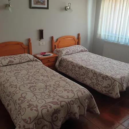 Puente Azud Gasthof Avilés